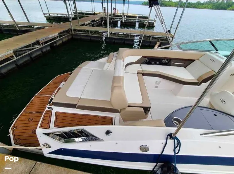 Slide: The Image of Regal 24 Fast Deck RX 2012 - 16767399