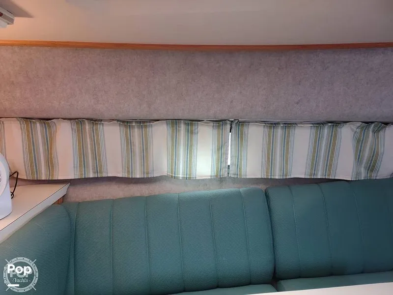 Slide: The Image of Silverton 37 Convertible 1987 - 16773721