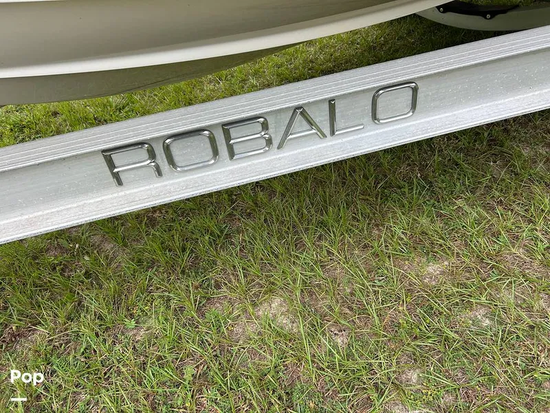 Slide: The Image of Robalo R-180 CC 2019 - 16781462