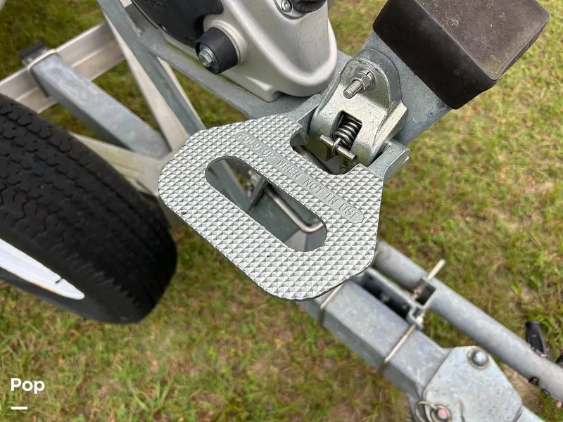 Slide: The Image of Robalo R-180 CC 2019 - 16781477