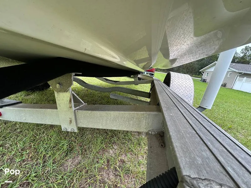 Slide: The Image of Robalo R-180 CC 2019 - 16781471