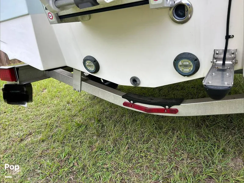 Slide: The Image of Robalo R-180 CC 2019 - 16781447