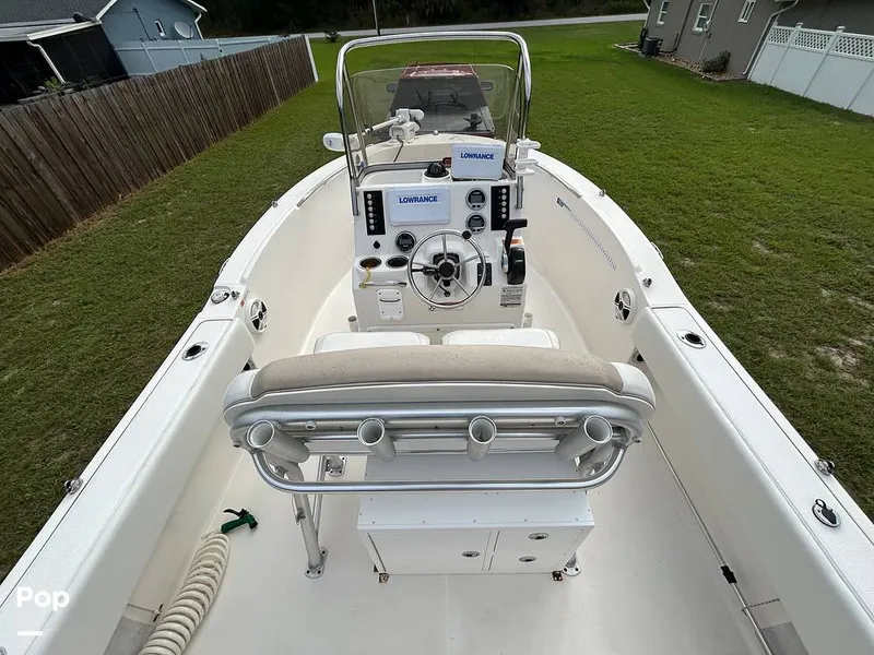 Slide: The Image of Robalo R-180 CC 2019 - 16781580