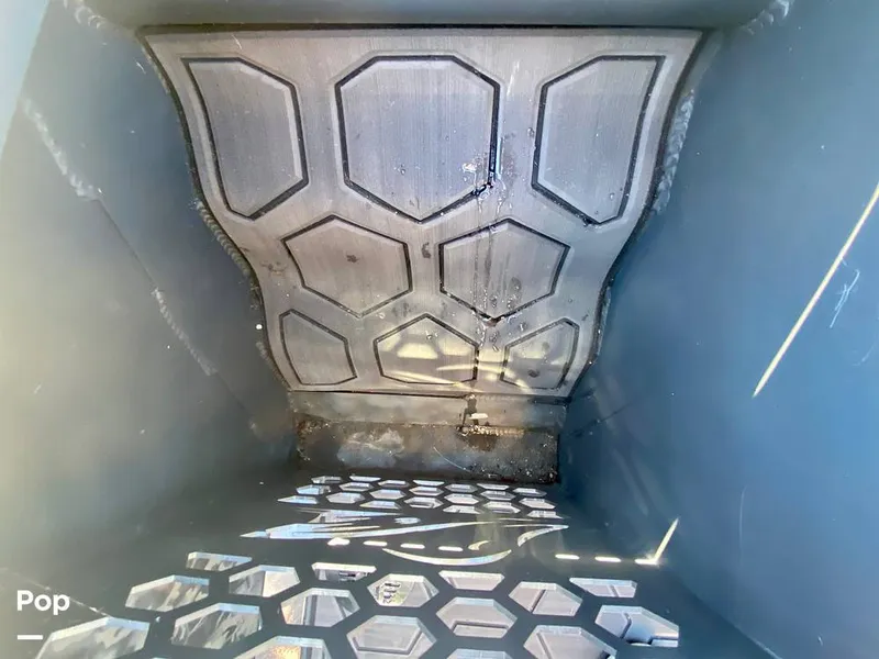 Slide: The Image of Prodigy 2270 Pad Hull 2026 - 16798192
