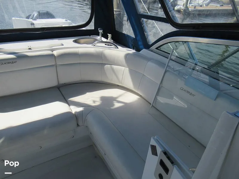 Slide: The Image of Glacier Bay 2640 Renegade 2002 - 16768744