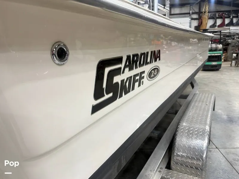 Slide: The Image of Carolina 2480DLX 2020 - 16794843