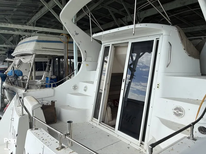 Slide: The Image of Carver Yachts 350 Mariner 1998 - 16759769