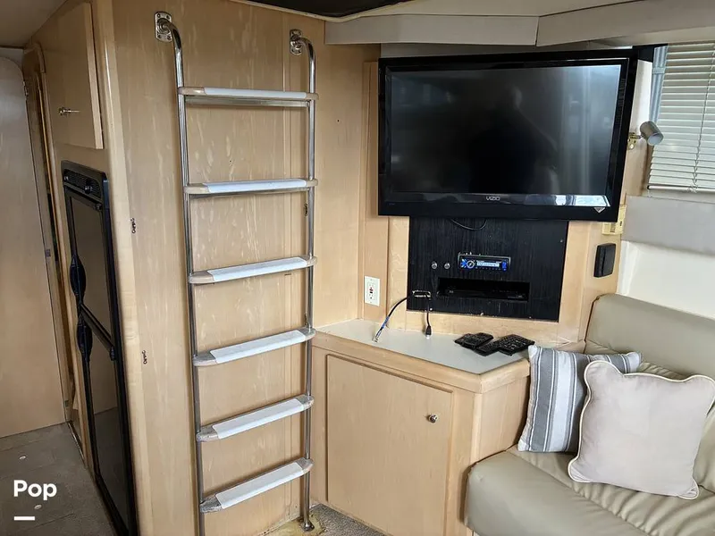 Slide: The Image of Carver Yachts 350 Mariner 1998 - 16759806