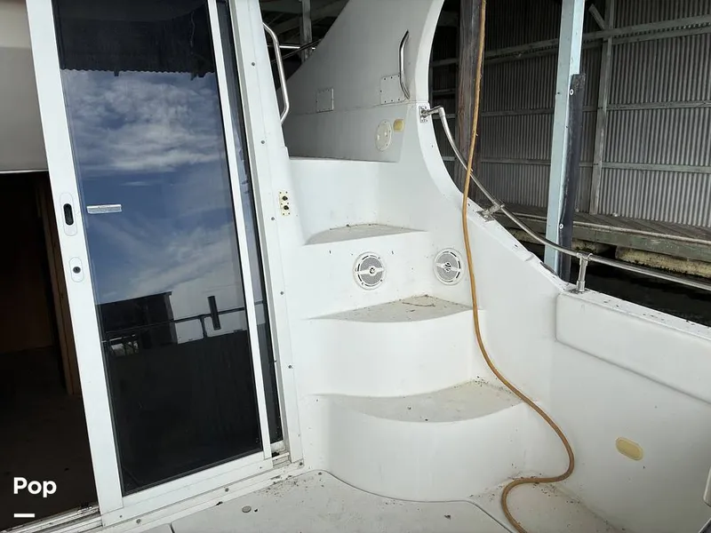 Slide: The Image of Carver Yachts 350 Mariner 1998 - 16759775