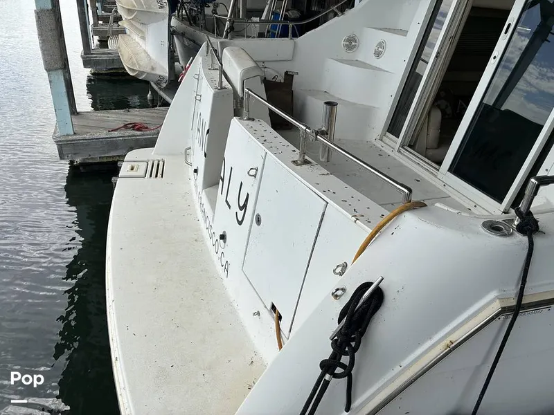 Slide: The Image of Carver Yachts 350 Mariner 1998 - 16759768
