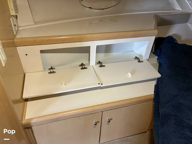 Slide: The Image of Carver Yachts 350 Mariner 1998 - 16759821