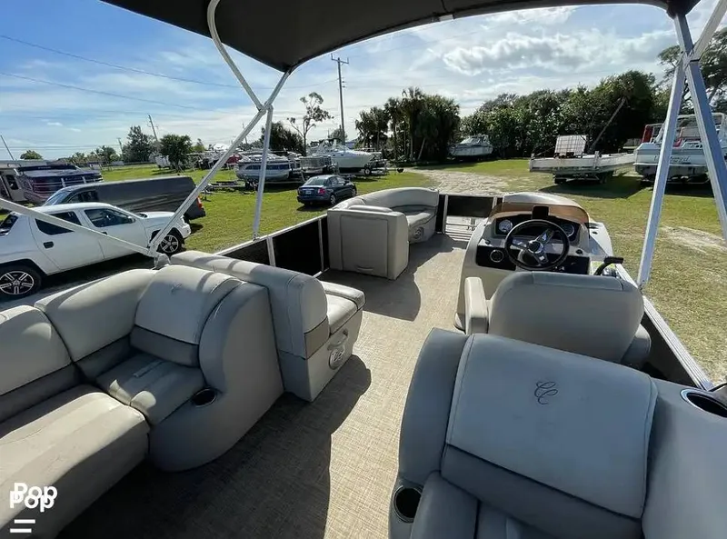 Slide: The Image of Cypress Cay SEABREEZE 232 2022 - 16752202