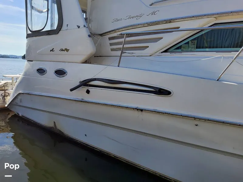 Slide: The Image of Sea Ray 420 Aft Cabin 1996 - 16805044