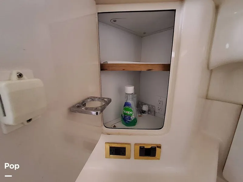 Slide: The Image of Sea Ray 420 Aft Cabin 1996 - 16805693