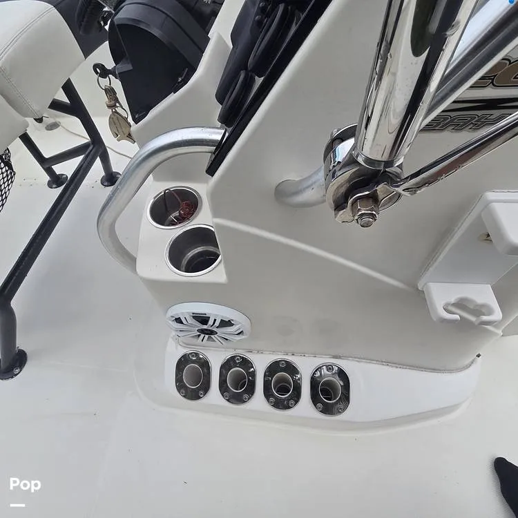 Slide: The Image of Hydra-Sports 20 Bay Bolt 2004 - 16789012