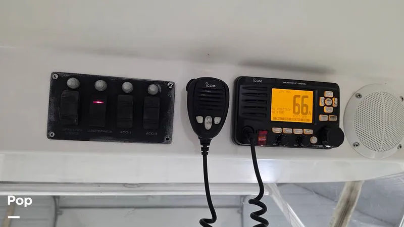 Slide: The Image of Boston Whaler 255 Conquest 2002 - 16837067