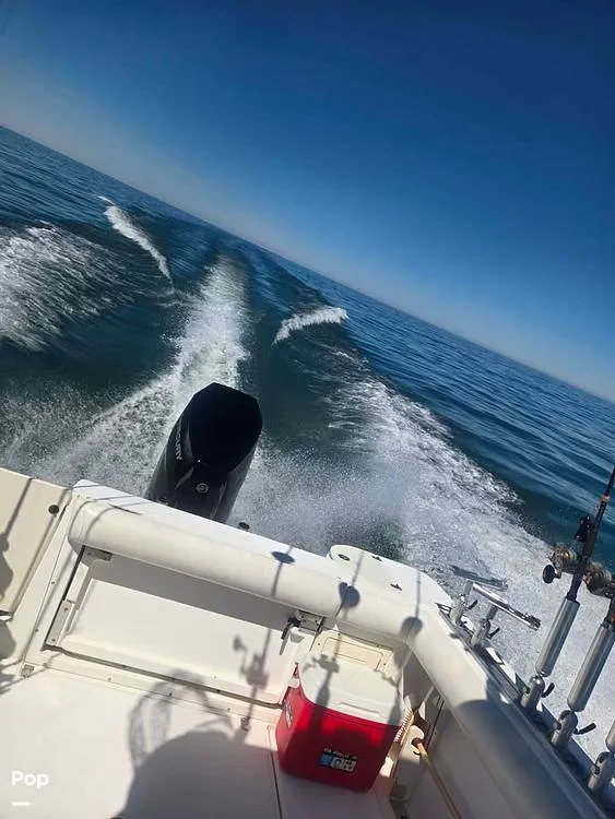 Slide: The Image of Boston Whaler 255 Conquest 2002 - 16768443