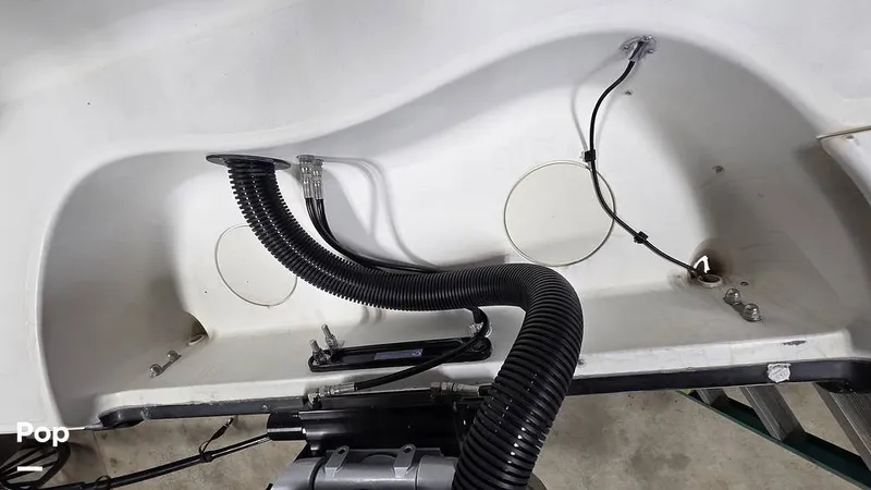 Slide: The Image of Boston Whaler 255 Conquest 2002 - 16837143
