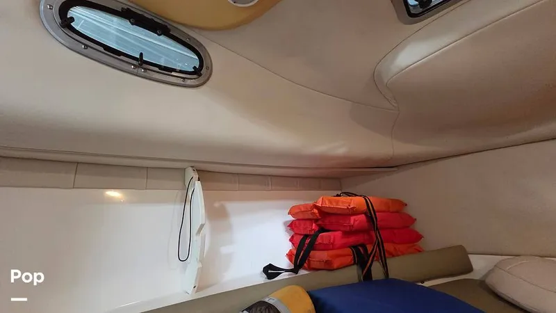 Slide: The Image of Boston Whaler 255 Conquest 2002 - 16837112