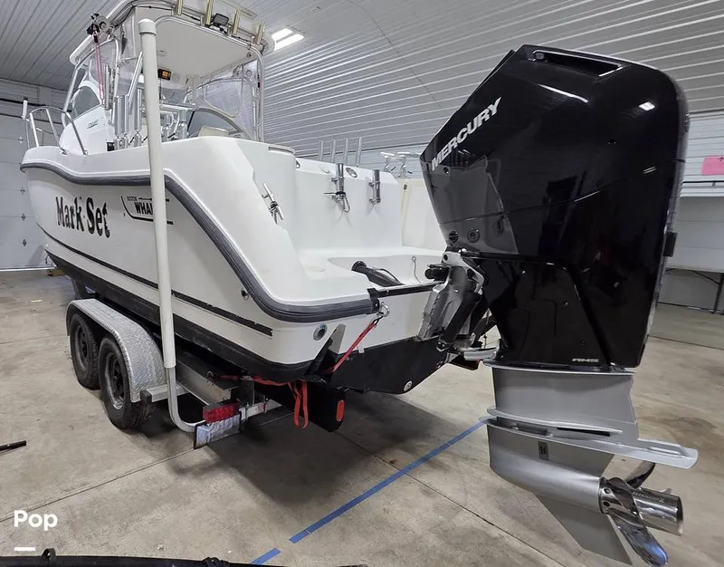 Slide: The Image of Boston Whaler 255 Conquest 2002 - 16837036