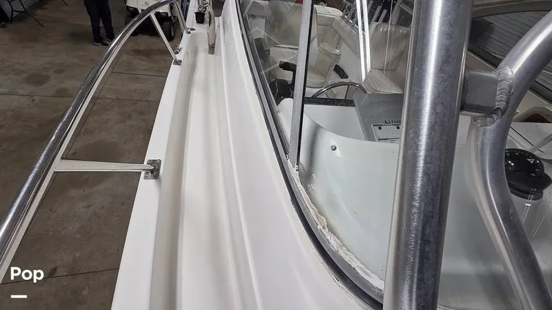 Slide: The Image of Boston Whaler 255 Conquest 2002 - 16837134