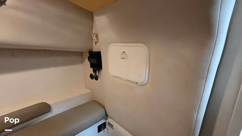 Slide: The Image of Boston Whaler 255 Conquest 2002 - 16837116