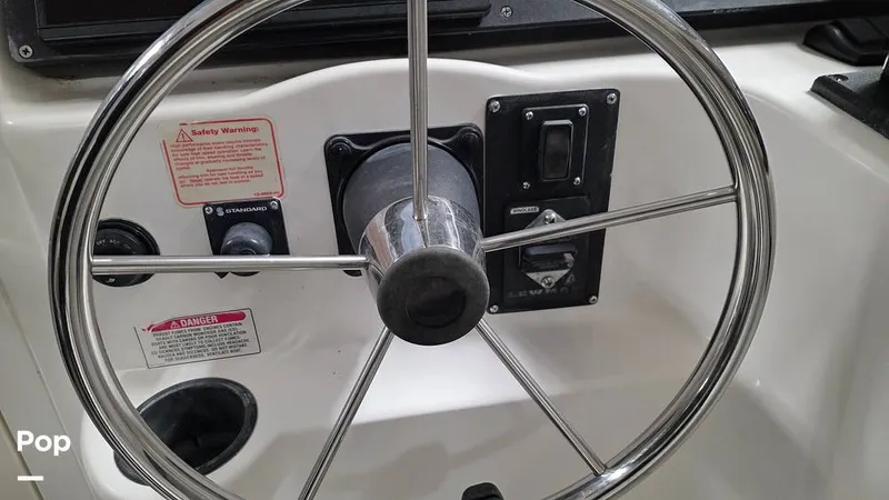 Slide: The Image of Boston Whaler 255 Conquest 2002 - 16837064