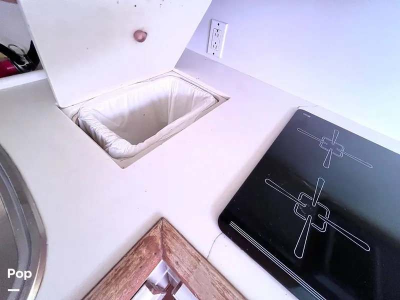 Slide: The Image of Trash Bin - 16831458
