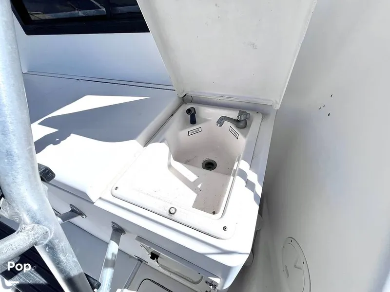 Slide: The Image of Cleaning Station - 16831411