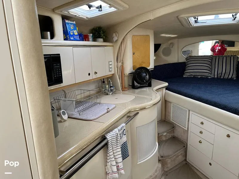 Slide: The Image of Sea Ray 310 Sundancer 2000 - 16817453