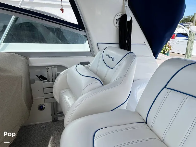 Slide: The Image of Sea Ray 310 Sundancer 2000 - 16817432