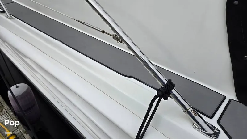 Slide: The Image of Sea Ray 400 Sundancer Gold Edition 1999 - 16833794
