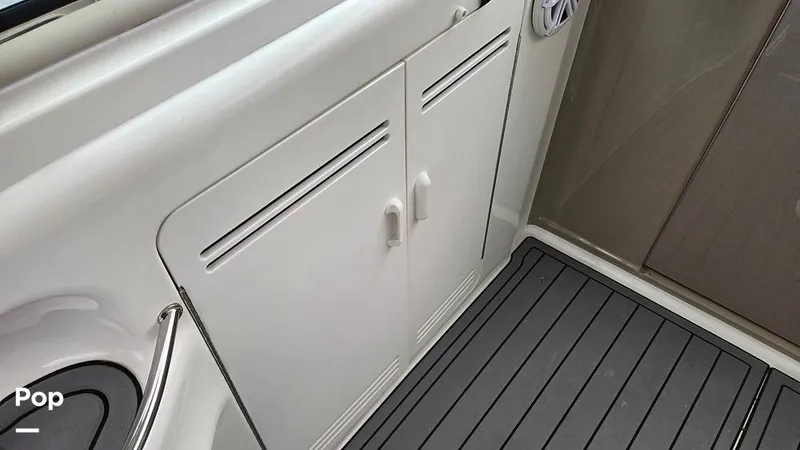 Slide: The Image of Sea Ray 400 Sundancer Gold Edition 1999 - 16833499