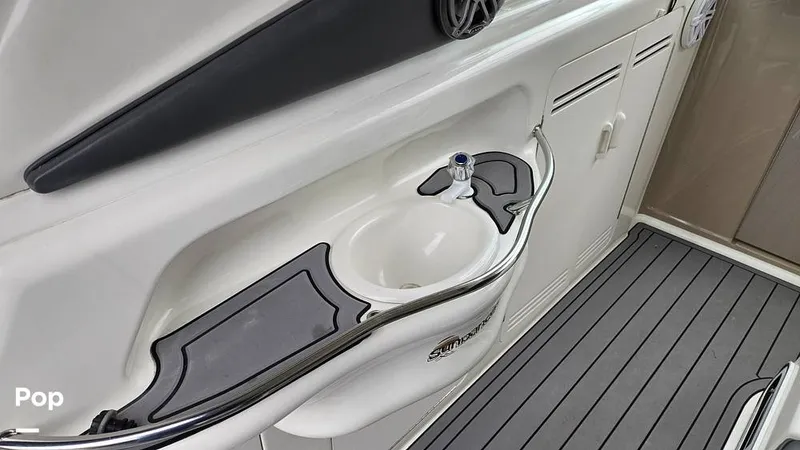 Slide: The Image of Sea Ray 400 Sundancer Gold Edition 1999 - 16833358