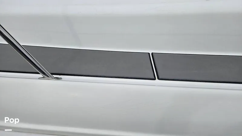 Slide: The Image of Sea Ray 400 Sundancer Gold Edition 1999 - 16833800
