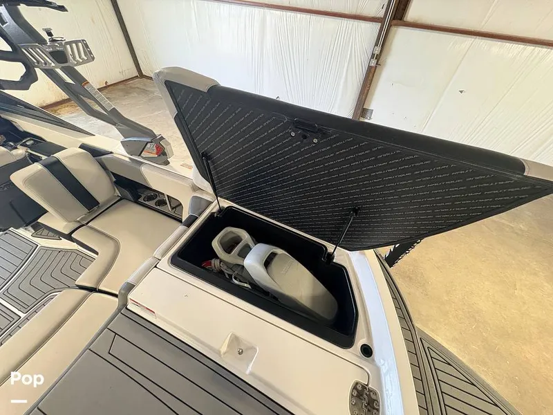 Slide: The Image of Nautique 21 2019 - 16794574