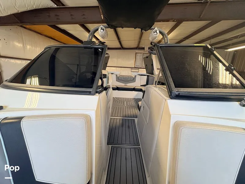 Slide: The Image of Nautique 21 2019 - 16794615