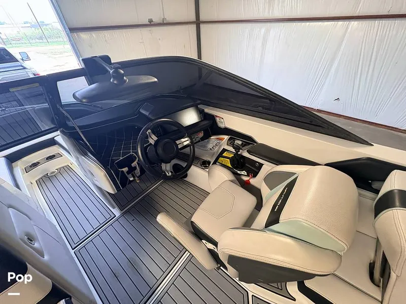 Slide: The Image of Nautique 21 2019 - 16794608