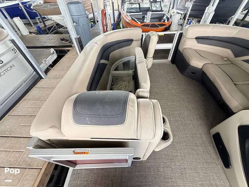 Slide: The Image of Barletta Cabrio C22U 2023 - 16806952