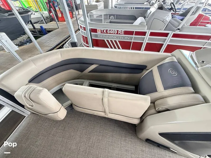 Slide: The Image of Barletta Cabrio C22U 2023 - 16806950