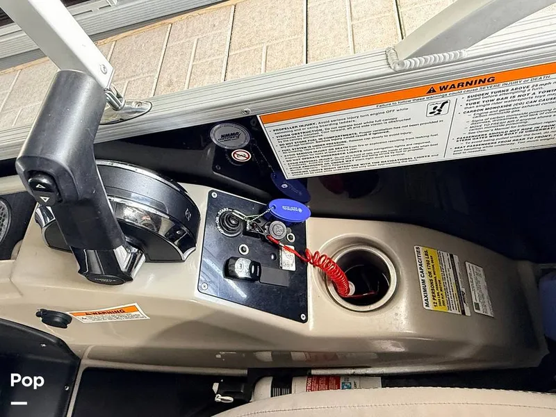 Slide: The Image of Throttle/Shift: Mech - 16819165