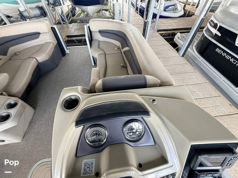 Slide: The Image of Barletta Cabrio 22 QC 2023 - 16819181