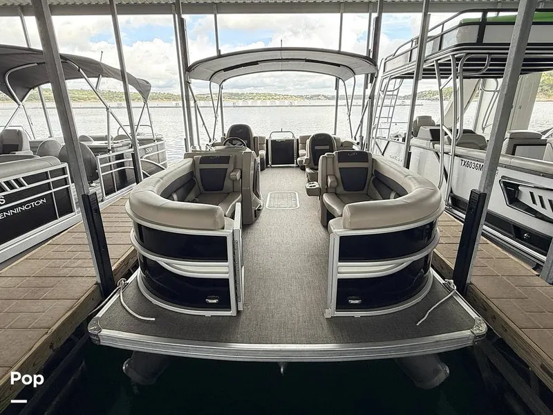 Slide: The Image of Barletta Cabrio 22 QC 2023 - 16790106