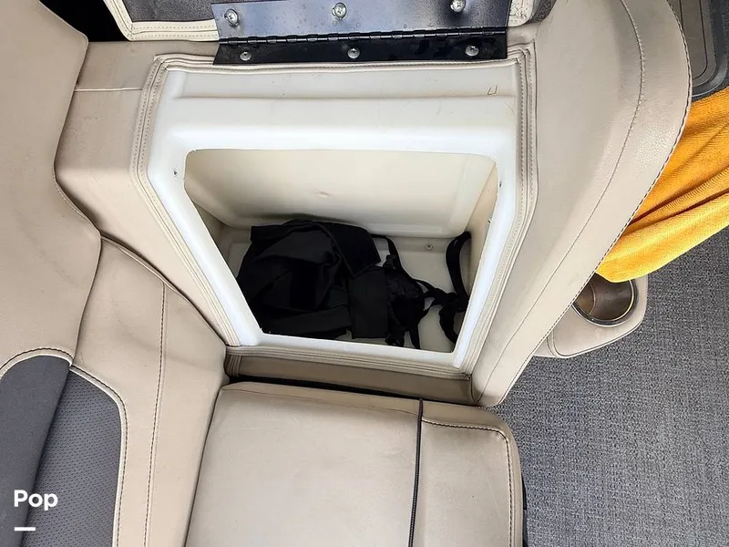 Slide: The Image of Barletta Cabrio 22 QC 2023 - 16819203