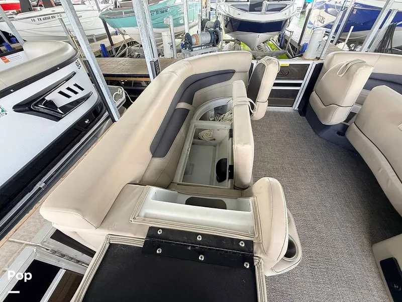 Slide: The Image of Compartment Storage - 16819206