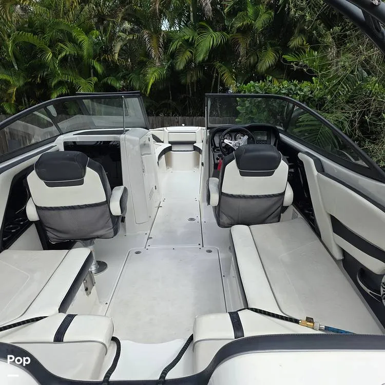 Slide: The Image of Yamaha 242 Limited S 2016 - 16803765