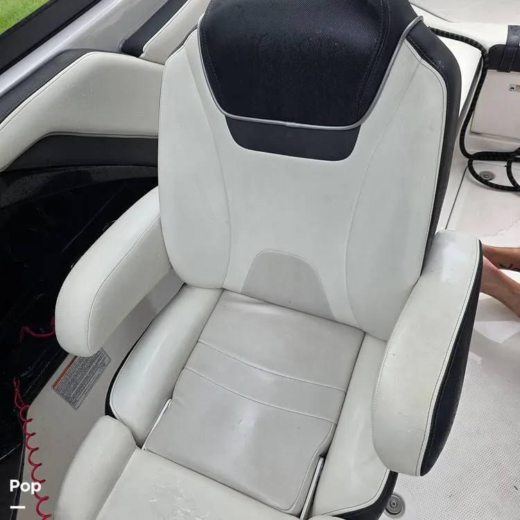 Slide: The Image of Yamaha 242 Limited S 2016 - 16803776