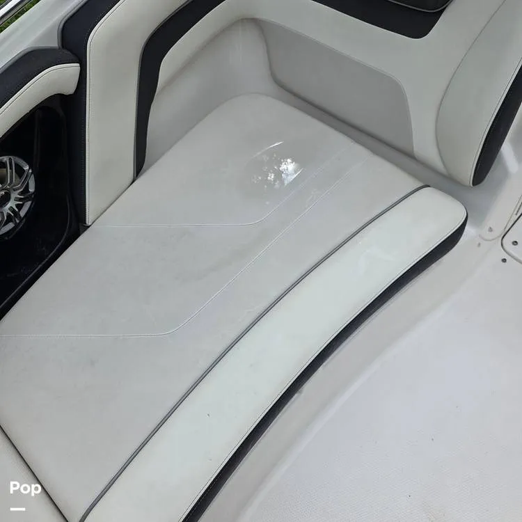 Slide: The Image of Yamaha 242 Limited S 2016 - 16803791
