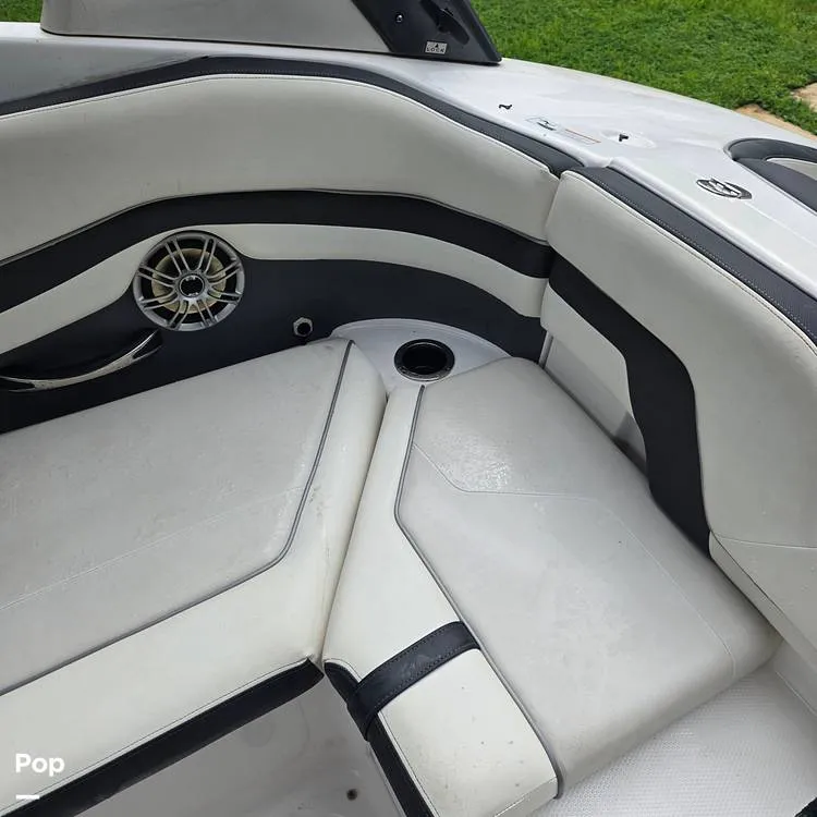 Slide: The Image of Yamaha 242 Limited S 2016 - 16803806
