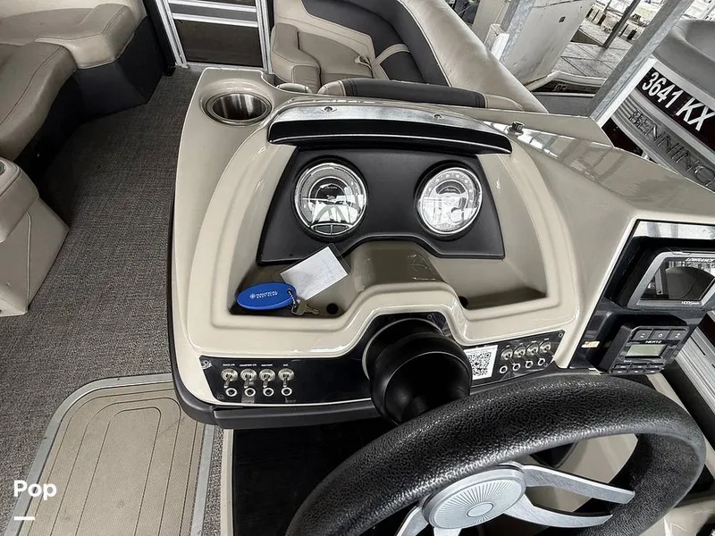 Slide: The Image of Barletta Cabrio C22 Ultra Lounge 2023 - 16832124